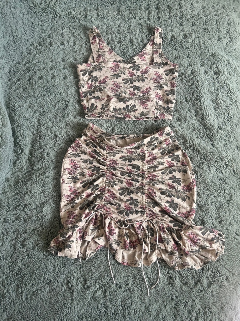 Two piece set - floral